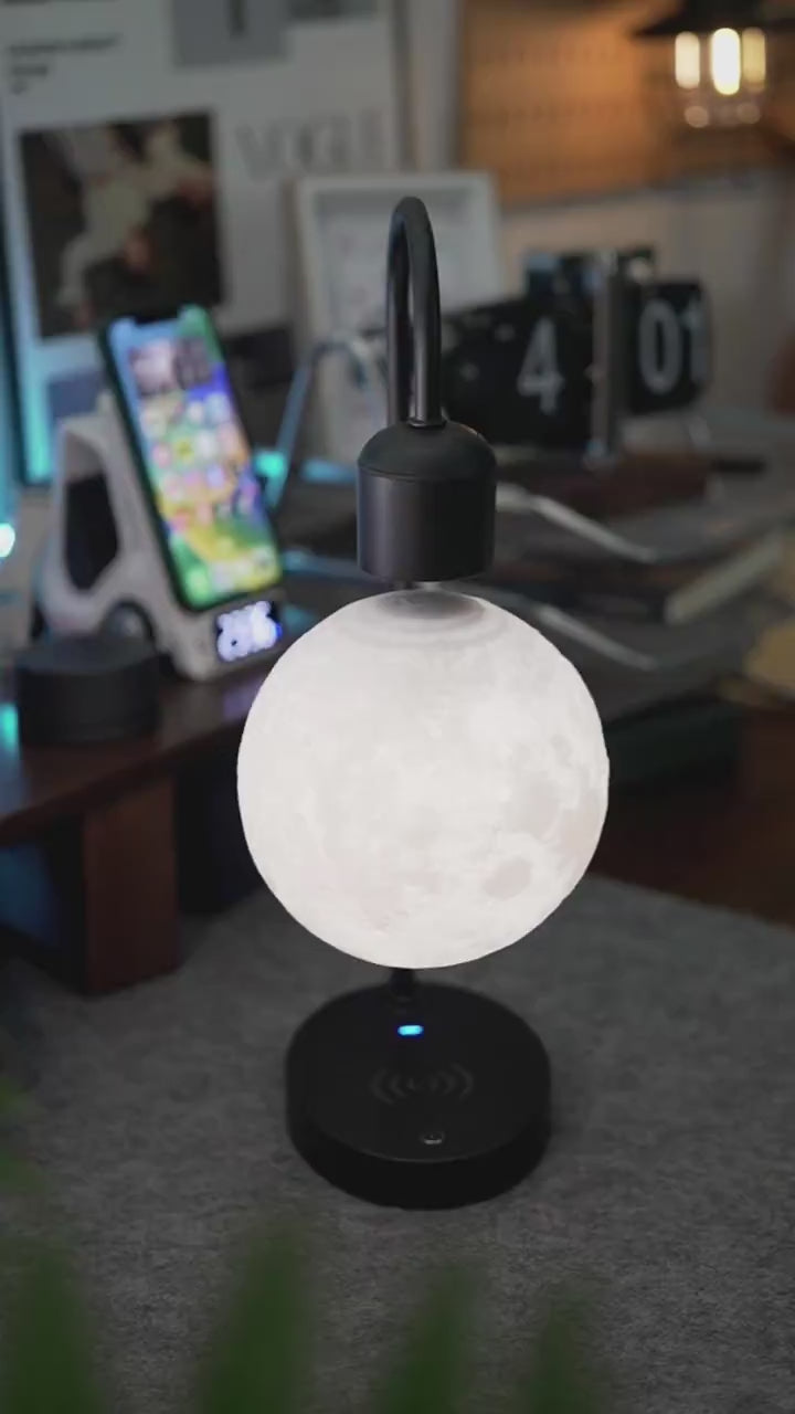 Levitating Moon Lamp & Wireless Station – Modernes Design & Technologie